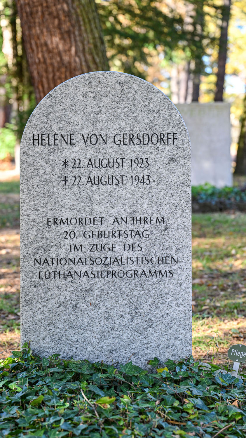 Grabstätte von Helene von Gersdorff im Grabfeld 4F
© StSG/GSMP, Holm Helis, 2025 Grabstätte von Helene von Gersdorff