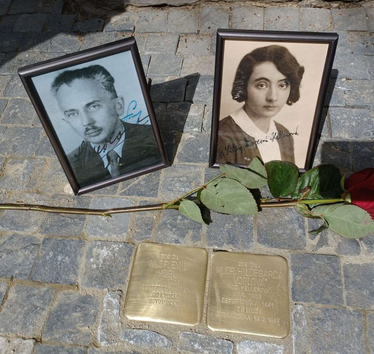 Stolpersteine für Hildegard Vogl
